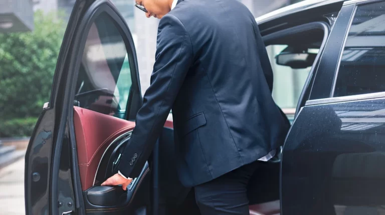 Airport Limo